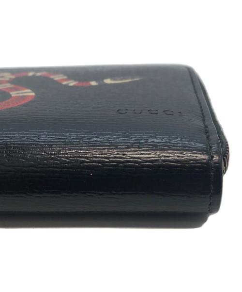 GUCCI（グッチ）GUCCI (グッチ) キングスネークラウンドファスナーウォレット ブラックの古着・服飾アイテム