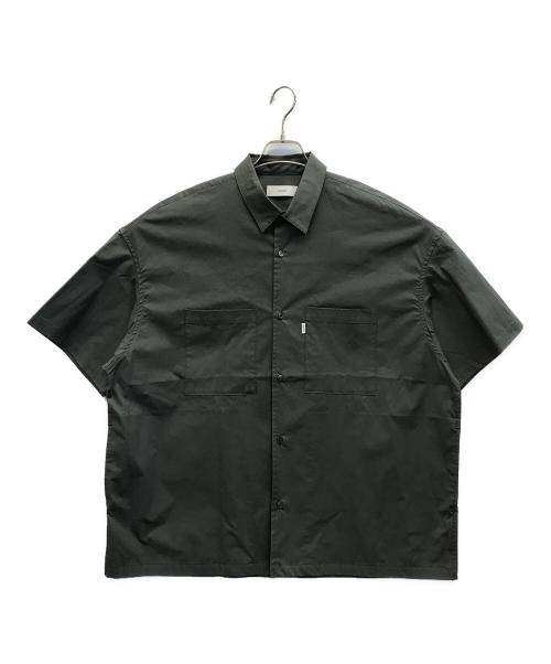 Graphpaper（グラフペーパー）Graphpaper (グラフペーパー) Stretch Typewriter S/S Oversized Box Shirt グレー サイズ:-の古着・服飾アイテム