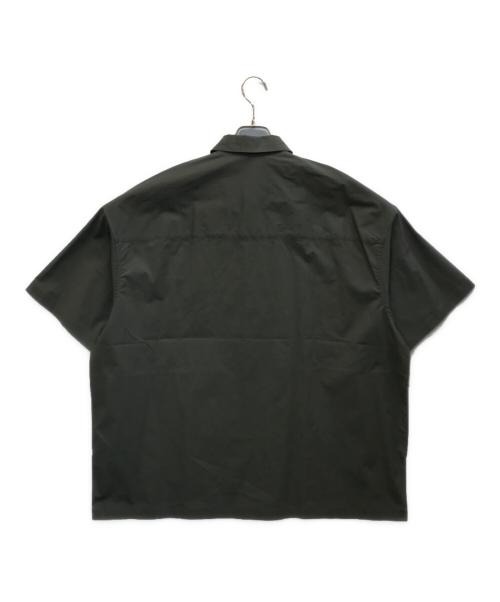 Graphpaper（グラフペーパー）Graphpaper (グラフペーパー) Stretch Typewriter S/S Oversized Box Shirt グレー サイズ:-の古着・服飾アイテム
