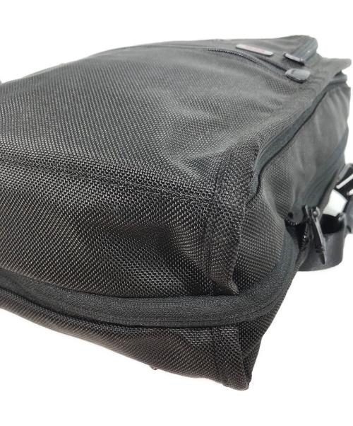 TUMI（トゥミ）TUMI (トゥミ) ミディアム トラベルトート ブラックの古着・服飾アイテム