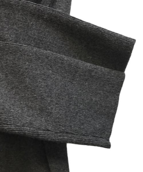 LEINWANDE（ラインヴァンド）LEINWANDE (ラインヴァンド) Belted Knit Dress グレー サイズ:F 未使用品の古着・服飾アイテム