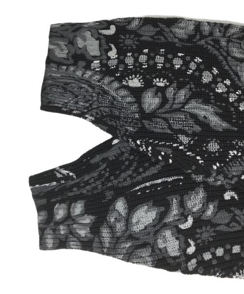 SUPREME（シュプリーム）SUPREME (シュプリーム) Printed Paisley Sweater ブラック サイズ:Lの古着・服飾アイテム