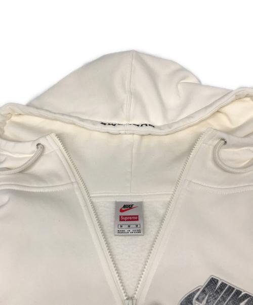 NIKE（ナイキ）NIKE (ナイキ) SUPREME (シュプリーム) Half Zip Hooded Sweatshirt ホワイト サイズ:Mの古着・服飾アイテム