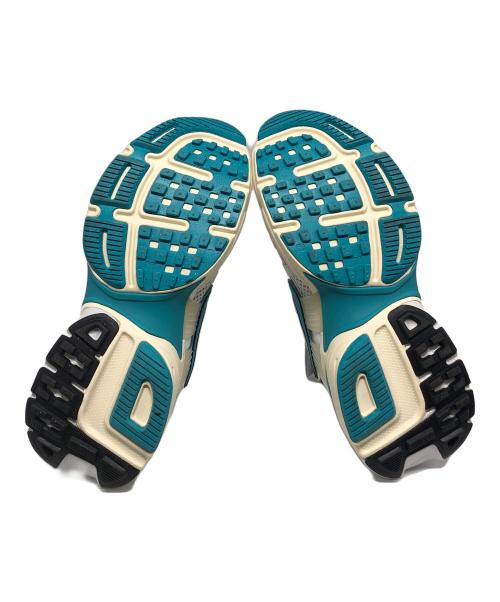 NIKE（ナイキ）NIKE (ナイキ) WMNS V2K RUN グリーン×ホワイト サイズ:㎝ 24.5の古着・服飾アイテム