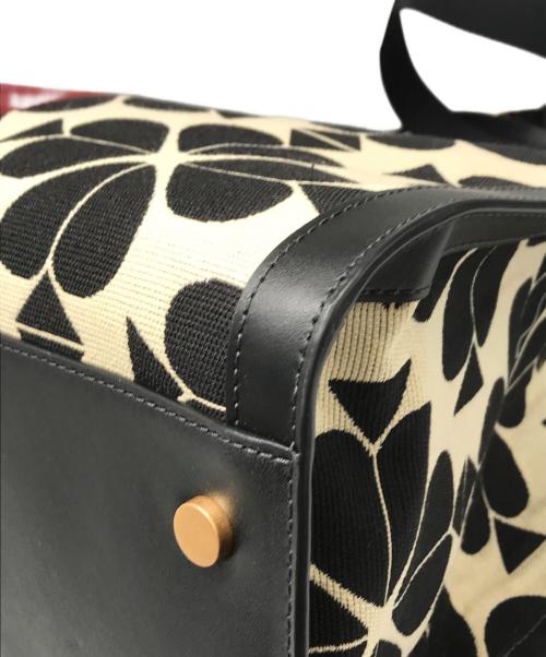 Kate Spade（ケイトスペード）Kate Spade (ケイトスペード) フラワージャカードストライプマンハッタン ブラック×ピンクの古着・服飾アイテム