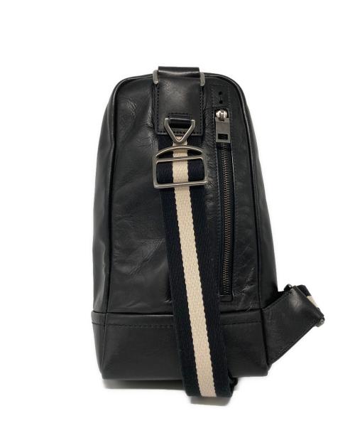 BALLY（バリー）BALLY (バリー) レザーボディーバッグ ブラックの古着・服飾アイテム