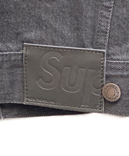 SUPREME（シュプリーム）Supreme (シュプリーム) NEW YORK YANKEES (ニューヨークヤンキース) デニムトラッカージャケット ブラック サイズ:Ｍの古着・服飾アイテム