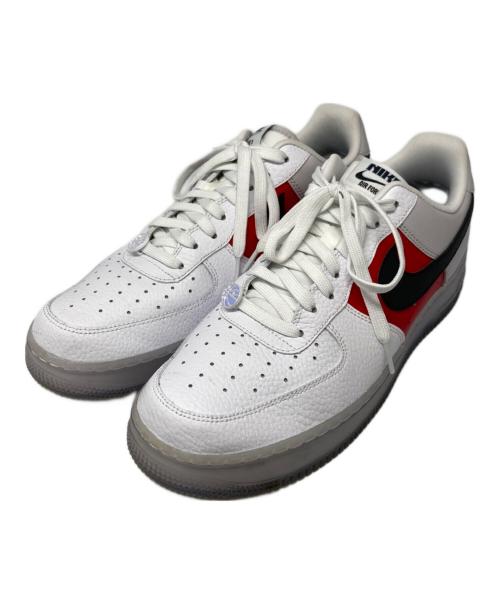 NIKE（ナイキ）NIKE (ナイキ) エアフォース1'07 LV8 EMB ホワイト/ブラック-バーストグレー-ユニバーシティレッド ホワイト×レッド サイズ:US9.5の古着・服飾アイテム