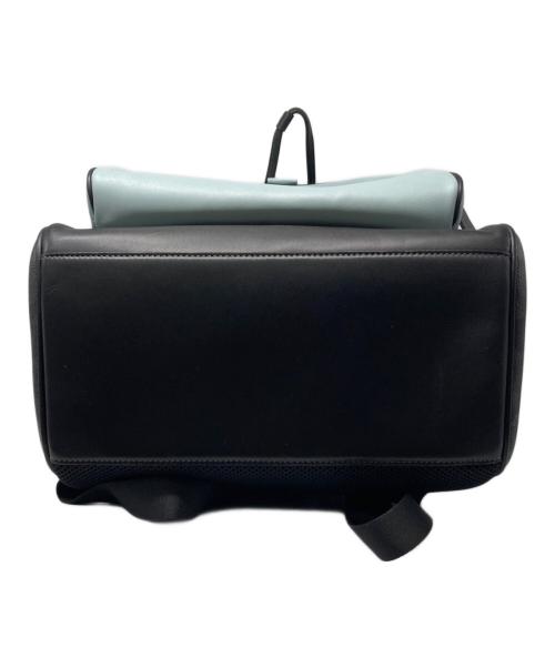 COACH（コーチ）COACH (コーチ) レーサー バックパック・カラーブロック シグネチャー キャンバス ライトブルーの古着・服飾アイテム