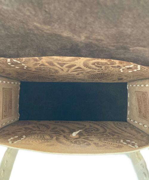 Carving Tribes（カービングトライブス）Carving Tribes (カービングトライブス) トートバッグ ホワイトの古着・服飾アイテム