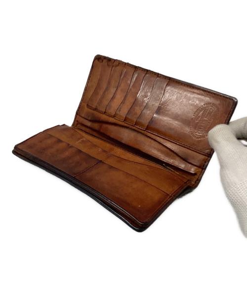 CALEE（キャリー）CALEE (キャリー) レザースタッズ長財布 ブラックの古着・服飾アイテム