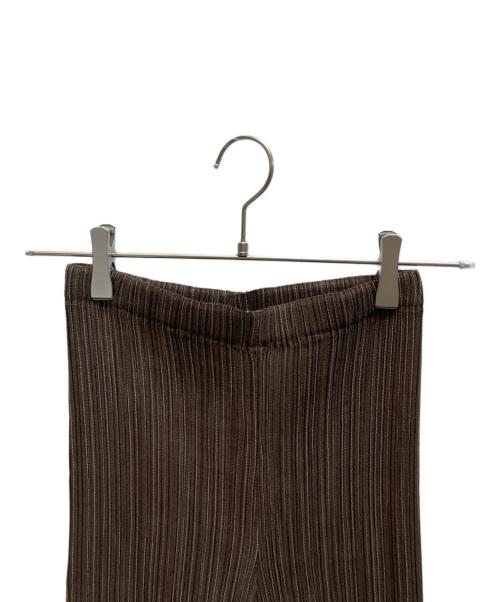 ISSEY MIYAKE（イッセイミヤケ）ISSEY MIYAKE (イッセイミヤケ) ステッチプリーツパンツ ブラウン サイズ:Mの古着・服飾アイテム