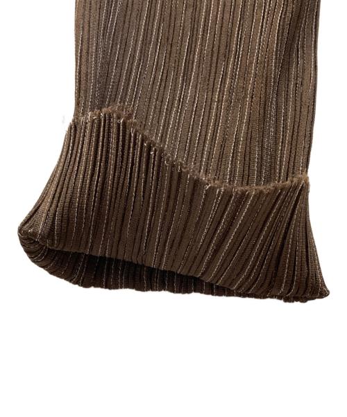 ISSEY MIYAKE（イッセイミヤケ）ISSEY MIYAKE (イッセイミヤケ) ステッチプリーツパンツ ブラウン サイズ:Mの古着・服飾アイテム