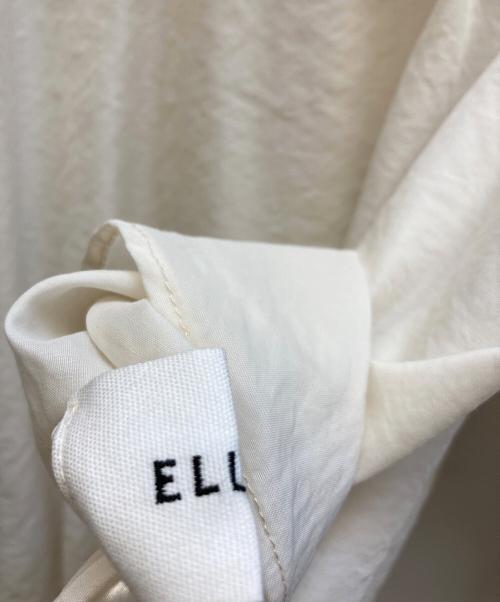 ELLIE（エリー）ELLIE (エリー) L/Sボウタイブラウス ホワイト サイズ:Fの古着・服飾アイテム