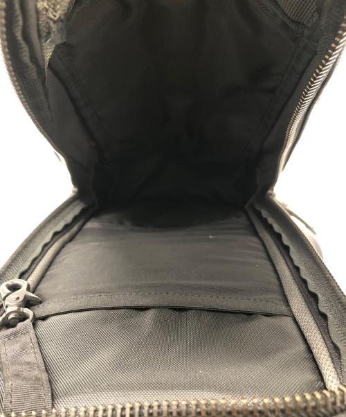 PORTER（ポーター）PORTER (ポーター) ヒートスリングショルダーバッグ ブラックの古着・服飾アイテム