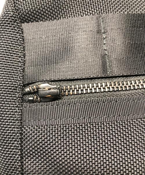 PORTER（ポーター）PORTER (ポーター) ヒートスリングショルダーバッグ ブラックの古着・服飾アイテム