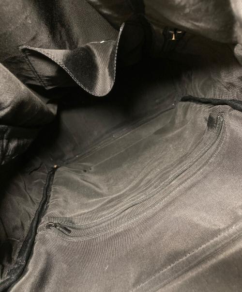 Gentil Bandit（ジャンティバンティ）Gentil Bandit (ジャンティバンティ) ペイント加工レザーバックパック ブラックの古着・服飾アイテム