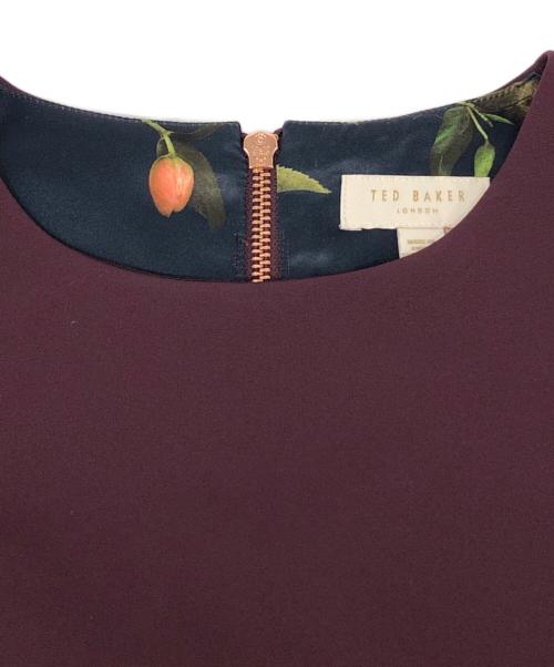 ted baker（テッドベーカー）ted baker (テッドベーカー) フリル ウエスト ディープパープル ブルゴーニュ ペンシルドレス レッド サイズ:2の古着・服飾アイテム
