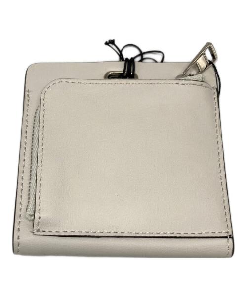 J.W.ANDERSON（ジェイダブリューアンダーソン）J.W.ANDERSON (ジェイダブリューアンダーソン) TRIFOLD WALLET WITH STRAP オフホワイトの古着・服飾アイテム