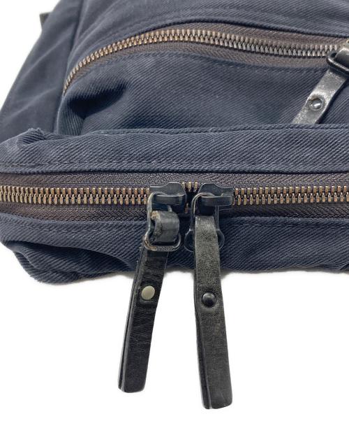 PORTER（ポーター）PORTER (ポーター) スリングショルダーバッグ ブラックの古着・服飾アイテム