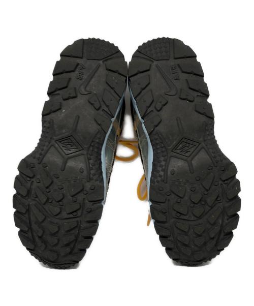 NIKE ACG（ナイキエーシージー）NIKE ACG (ナイキエージーシー) AIR HUMARA 17 PREMIUM カーキ サイズ:US9の古着・服飾アイテム