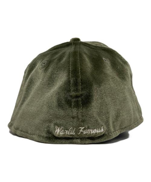 SUPREME（シュプリーム）Supreme (シュプリーム) New Era (ニューエラ) Velour Box Logo カーキ サイズ:8の古着・服飾アイテム