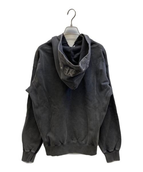 THE BLACK EYE PATCH（ブラックアイパッチ）THE BLACK EYE PATCH (ブラックアイパッチ) 取扱注意刺繍ロゴパーカー ブラック サイズ:Mの古着・服飾アイテム