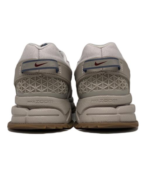 NIKE（ナイキ）NIKE (ナイキ) Zoom Vomero Roam グレー サイズ:27cmの古着・服飾アイテム