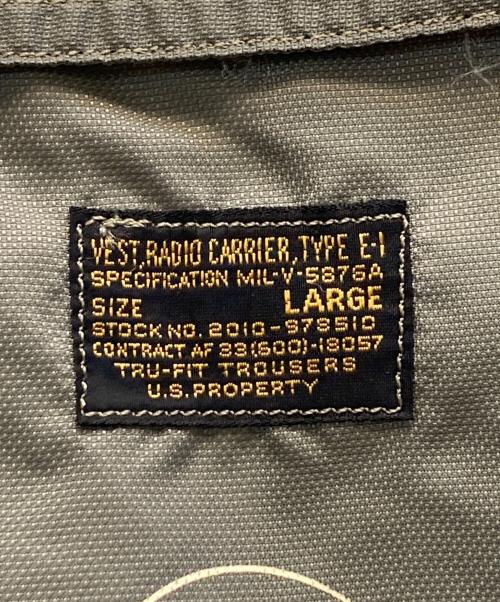 US AIR FORCE（ユーエスエアフォース）US AIR FORCE (US空軍) E-1 ラジオベスト オリーブ サイズ:Lの古着・服飾アイテム