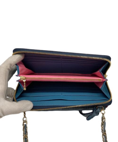 A.D.M.J.（エーディーエムジェイ）A.D.M.J. (エーディーエムジェイ) 型押しショルダーウォレット グリーンの古着・服飾アイテム