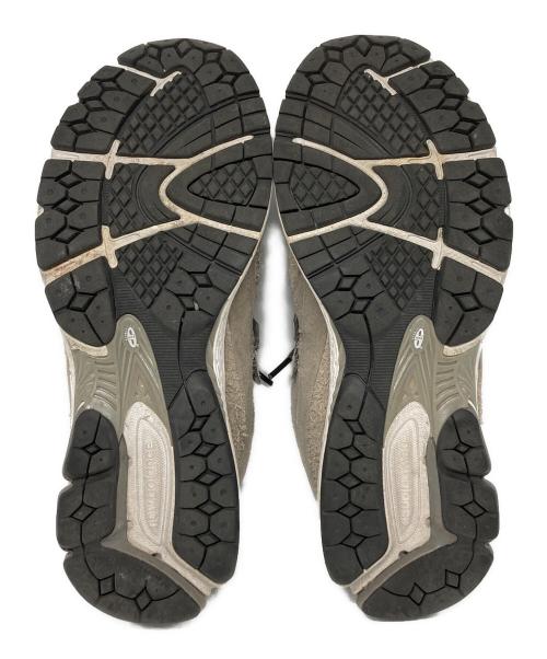 NEW BALANCE（ニューバランス）NEW BALANCE (ニューバランス) Invincible (インヴィンシブル) N.HOLLYWOOD (エヌハリウッド) ML2002RV グレー サイズ:29cmの古着・服飾アイテム