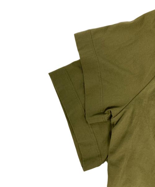 MONCLER（モンクレール）MONCLER (モンクレール) ワッペン刺繍Tシャツ カーキ サイズ:Lの古着・服飾アイテム