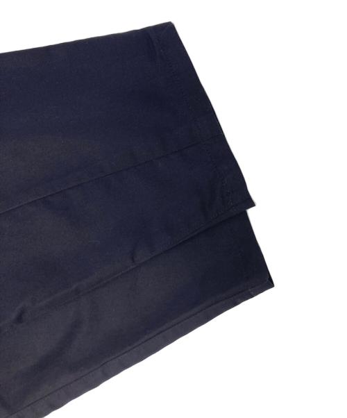 OAMC（オーエーエムシー）OAMC (オーエーエムシー) クロップドスラックスイージーパンツ ネイビー サイズ:Lの古着・服飾アイテム