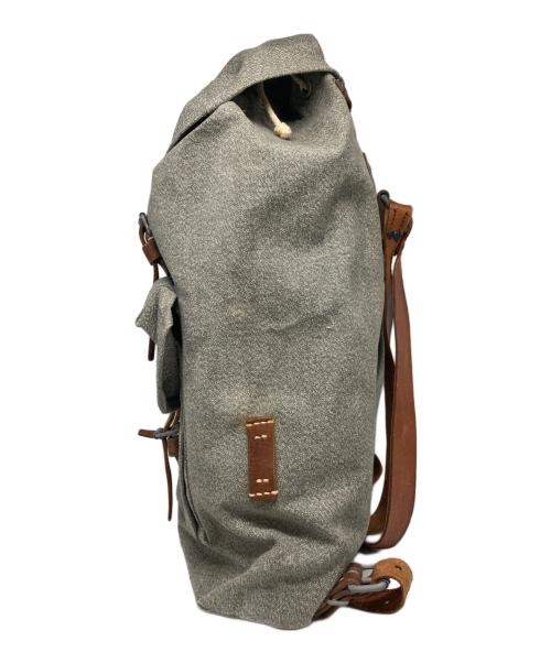 スイス軍（スイスアーミー）スイス軍 (スイスアーミー) キャンバスリュック カーキの古着・服飾アイテム