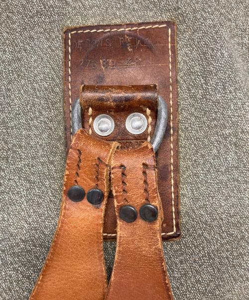 スイス軍（スイスアーミー）スイス軍 (スイスアーミー) キャンバスリュック カーキの古着・服飾アイテム