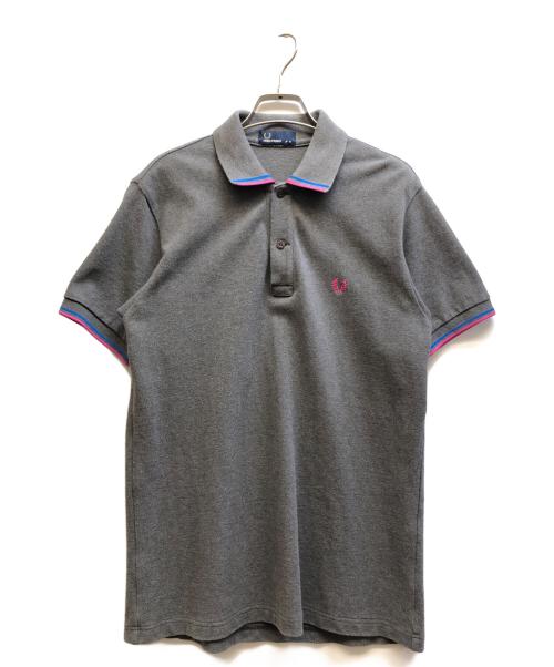 FRED PERRY（フレッドペリー）FRED PERRY (フレッドペリー) ポロシャツ グレー サイズ:Ⅿの古着・服飾アイテム