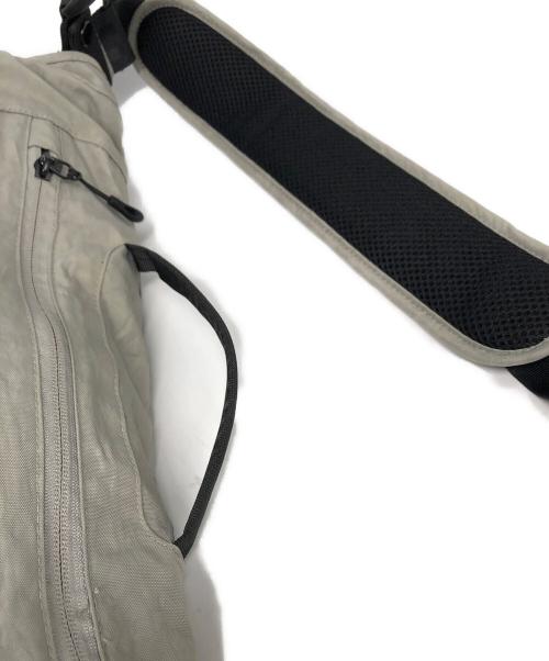 SEDAN ALL-PURPOSE（セダンオールパーパス）SEDAN ALL-PURPOSE (セダンオールパーパス) Overdyed Nylon Messenger Bag グレーの古着・服飾アイテム