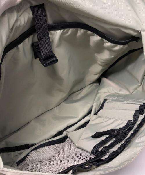 SEDAN ALL-PURPOSE（セダンオールパーパス）SEDAN ALL-PURPOSE (セダンオールパーパス) Overdyed Nylon Messenger Bag グレーの古着・服飾アイテム