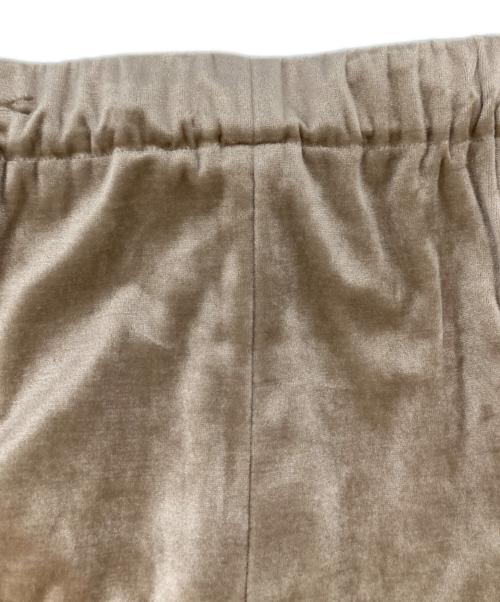 Curensology（カレンソロジー）Curensology (カレンソロジー) ベロア ドロストパンツ ベージュ サイズ:Freeの古着・服飾アイテム