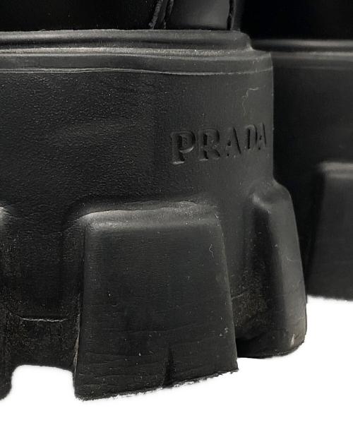 PRADA（プラダ）PRADA (プラダ) モノリス ブラッシュドレザー ローファー ブラック サイズ:6の古着・服飾アイテム