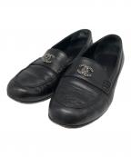 CHANELシャネル）の古着「ココマークチェーンローファー」｜ブラック