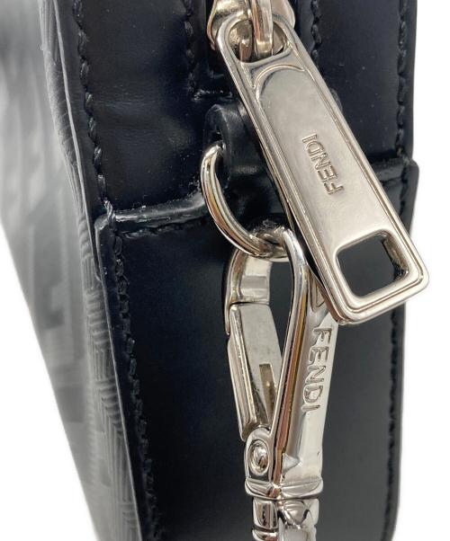 FENDI（フェンディ）FENDI (フェンディ) DIAGONAL CAMERA CASE ブラックの古着・服飾アイテム