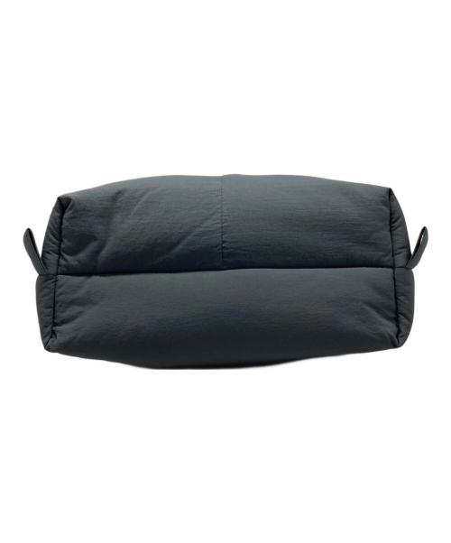 olend（オレンド）OLEND (オレンド) ONA SOFT BAG グリーンの古着・服飾アイテム