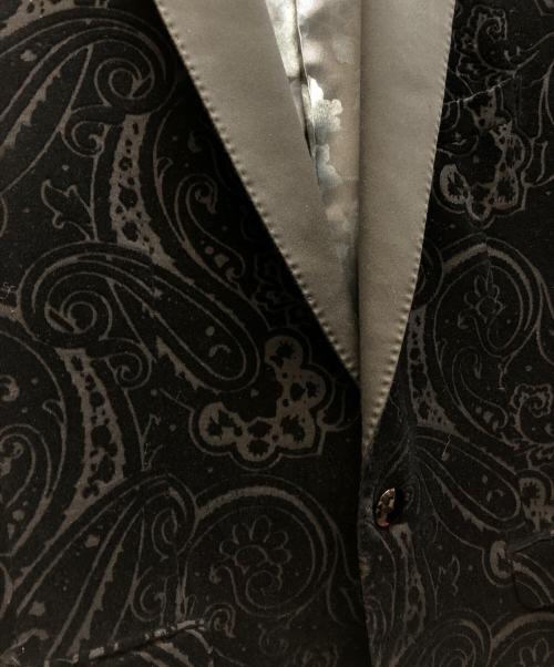 ETRO（エトロ）ETRO (エトロ) ペイズリー柄ベロアテーラードジャケット ブラック サイズ:48の古着・服飾アイテム