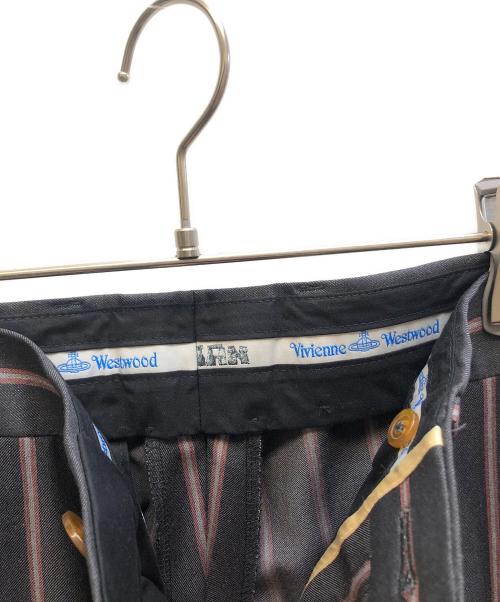 Vivienne Westwood man（ヴィヴィアン ウェストウッド マン）Vivienne Westwood man (ヴィヴィアン ウェストウッド マン) セットアップスーツ グレー サイズ:46の古着・服飾アイテム