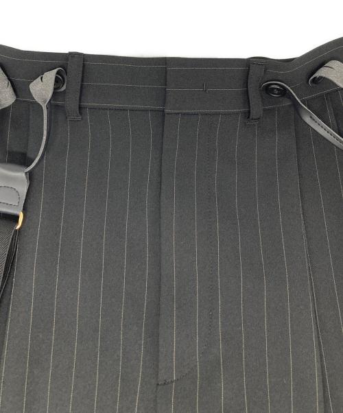 Curensology（カレンソロジー）Curensology (カレンソロジー) サスペンダー付パンツ ブラック サイズ:Freeの古着・服飾アイテム