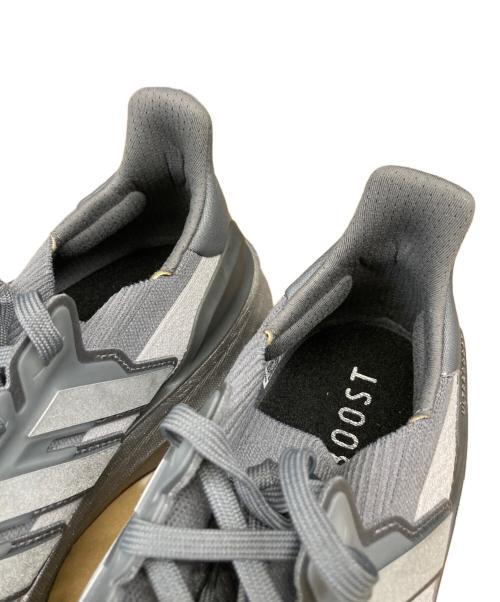 adidas（アディダス）adidas (アディダス) ULTRABOOST 5 グレー サイズ:JP 270の古着・服飾アイテム