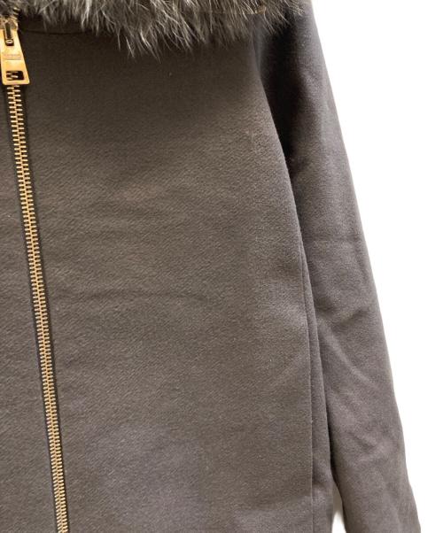 HERNO（ヘルノ）HERNO (ヘルノ) ホワイトフォックスウールジップコート グレー サイズ:44の古着・服飾アイテム