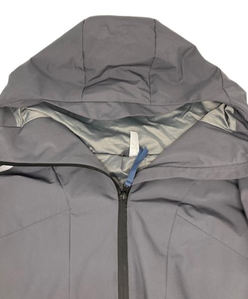 adidas（アディダス）adidas (アディダス) ナイロンジャケット グレー サイズ:2XLの古着・服飾アイテム