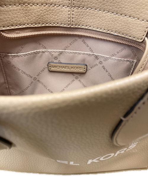 MICHAEL KORS（マイケル・コース）MICHAEL KORS (マイケルコース) クロスボディー バッグ ブラウンの古着・服飾アイテム